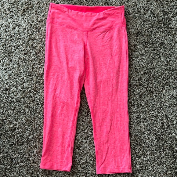 New Balance Pants - Hot pink crop workout leggings